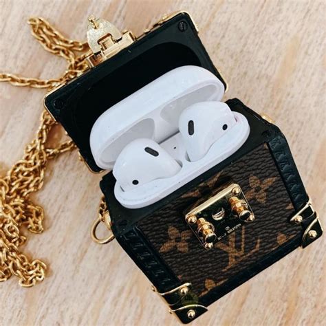 air pod pro case gucci|airpod pro case louis vuitton.